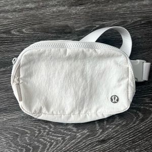 Lulu lemon Belt Bag